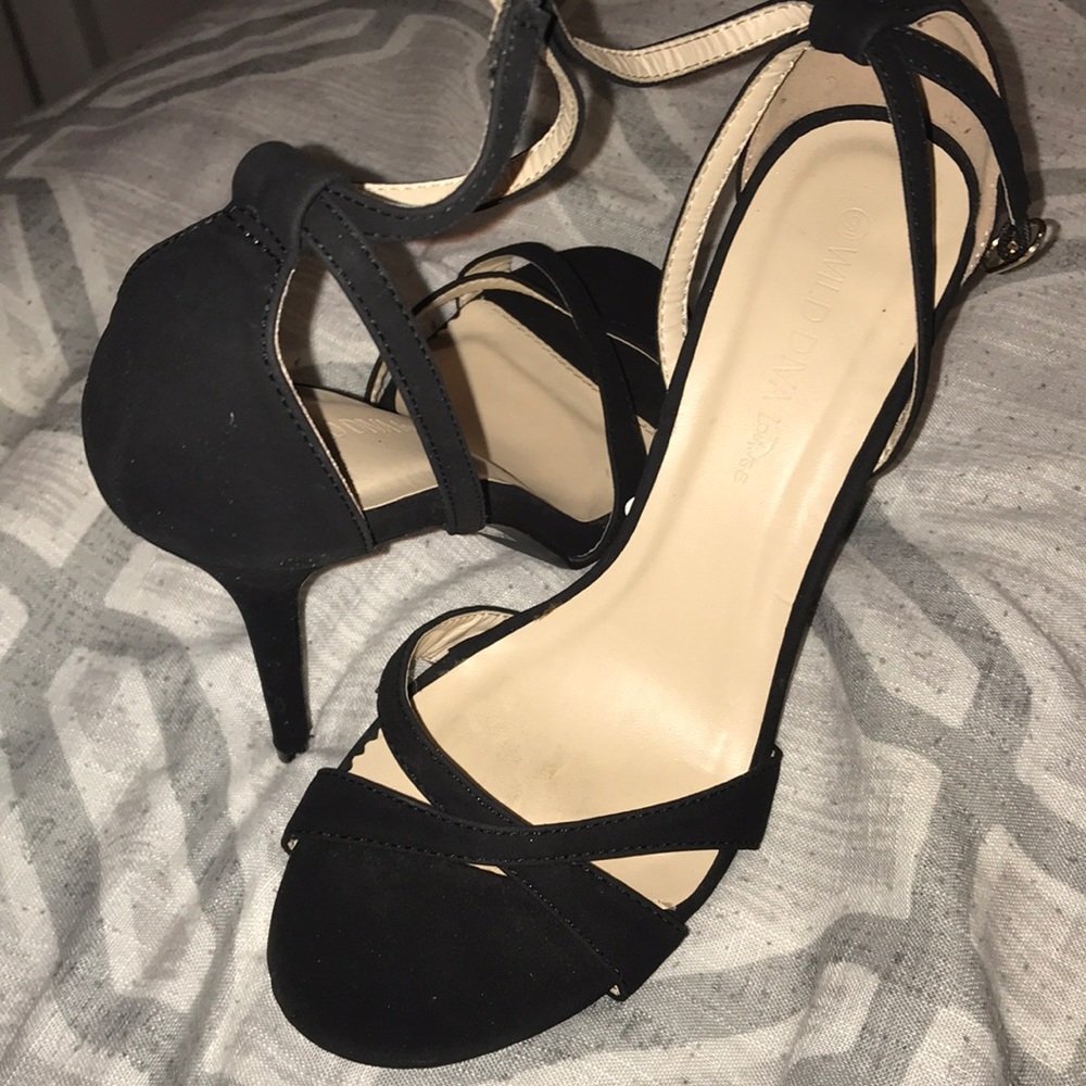 New black heels